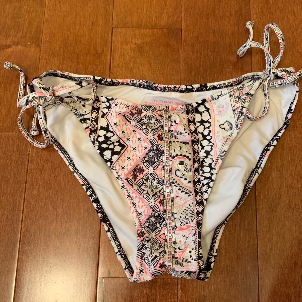 VS teeny bikini bottom